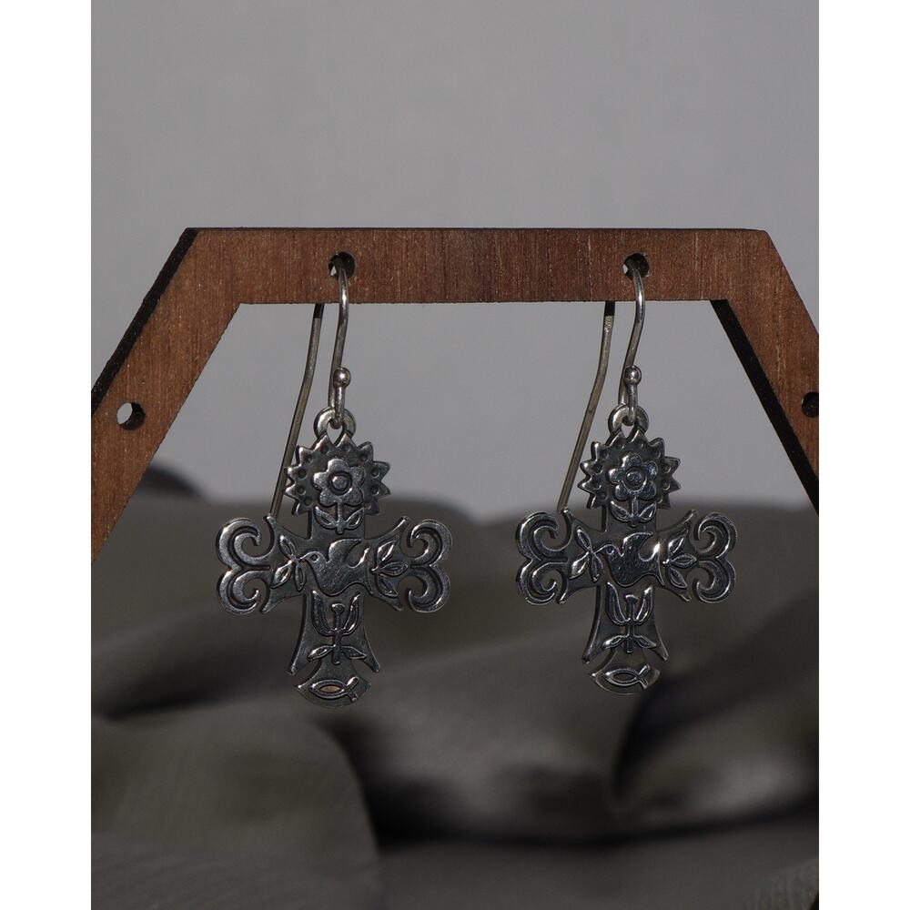 James Avery Sterling Silver La Primavera Cross Earrings 5.6G / 1.3in - Picture 2 of 3